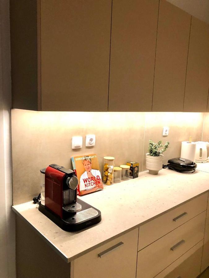 Bright Spacious Modern 3Rd Flr City Oasis-Sleeps 5 Apartamento Atenas Exterior foto